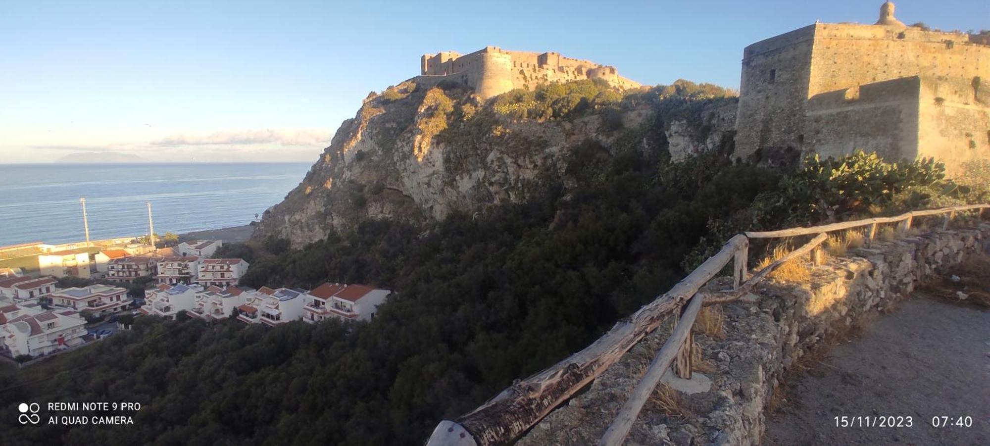 La Casa Del Nonno Bed & Breakfast Milazzo Dış mekan fotoğraf