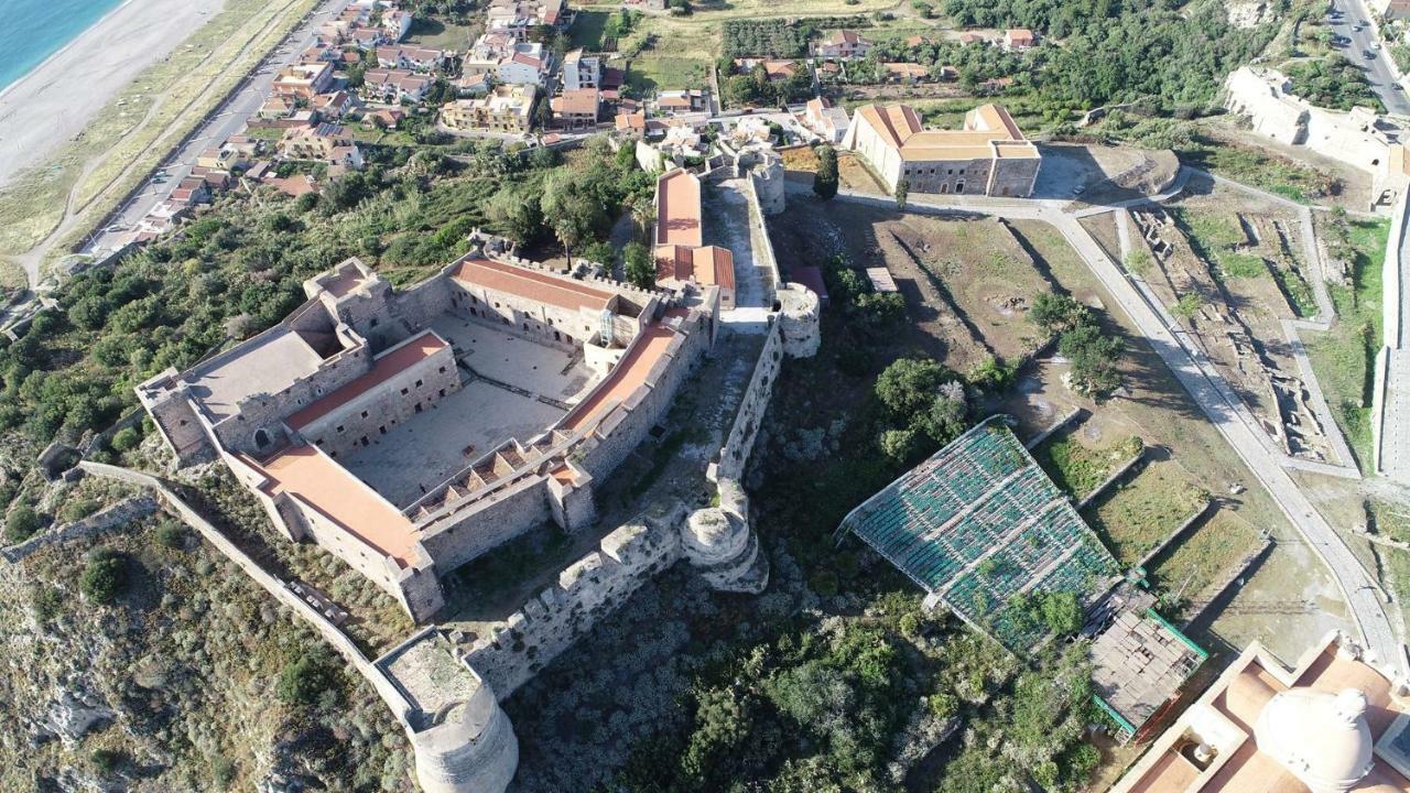 La Casa Del Nonno Bed & Breakfast Milazzo Dış mekan fotoğraf