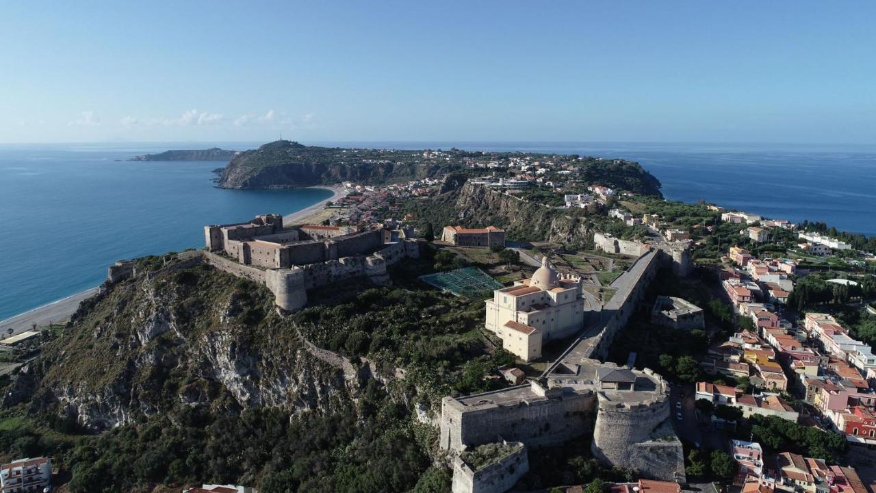 La Casa Del Nonno Bed & Breakfast Milazzo Dış mekan fotoğraf
